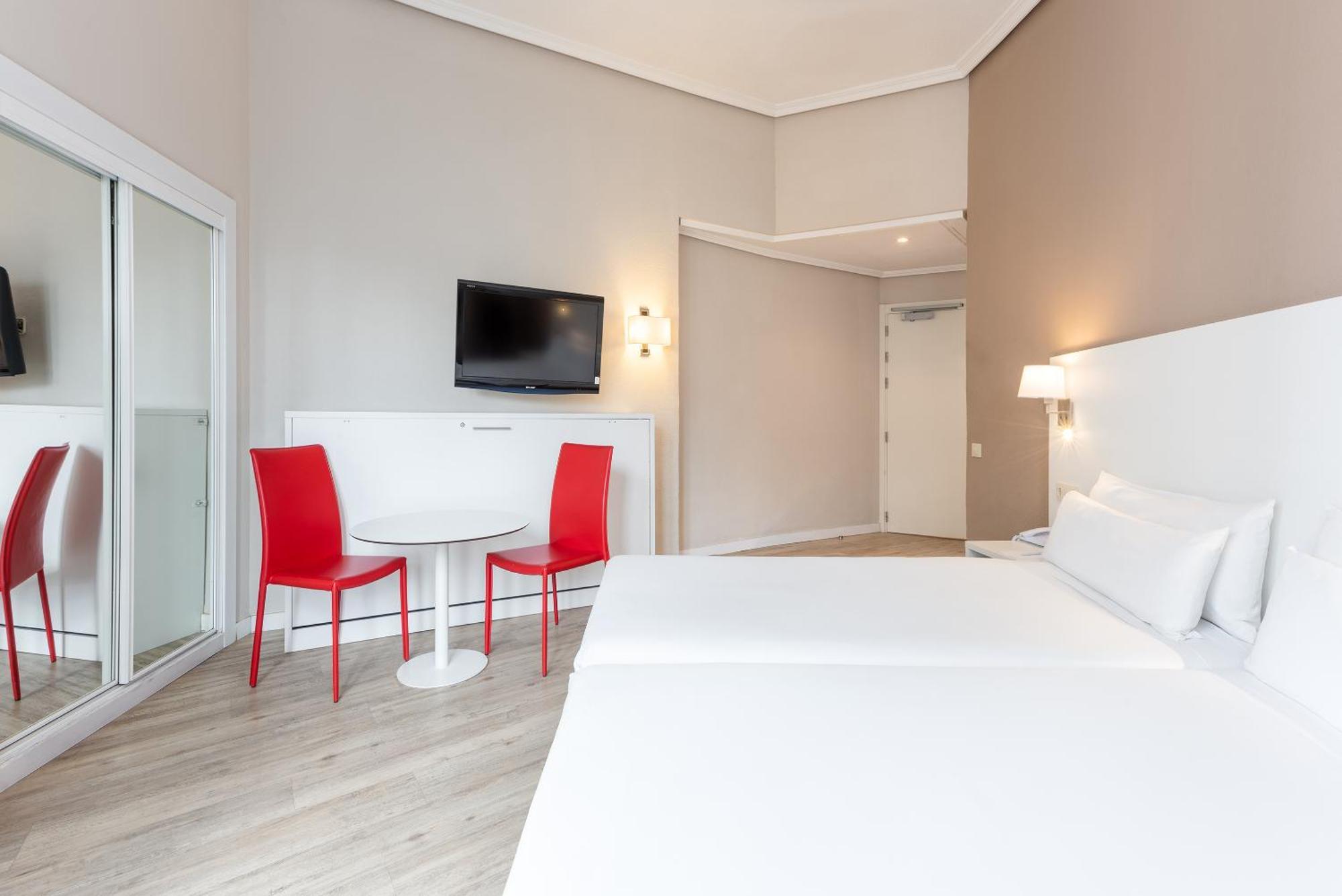 Hotel Madrid Gran Via 25, Affiliated By Melia — Fotos 1